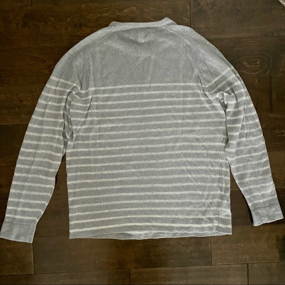 Men’s Cashmere & Linen Sweater - Picture 4 of 6